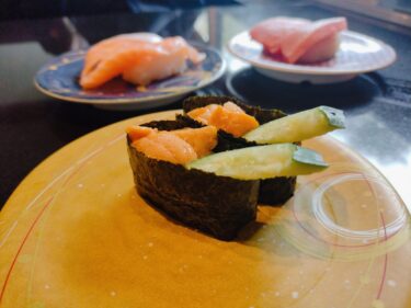 【福岡ランチ】予約できる？行列ができる飯塚市の【回転寿司一太郎】に行ってきた。